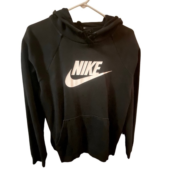 Nike Tops - WOMEN’S Nike Hoodie